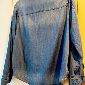 Cabi Blue Denim Button Up Keeper Jacket in EUC